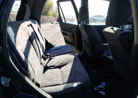 2003 Honda Cr-V Lx из США, поврежденный, VIN SHSRD68403U105285